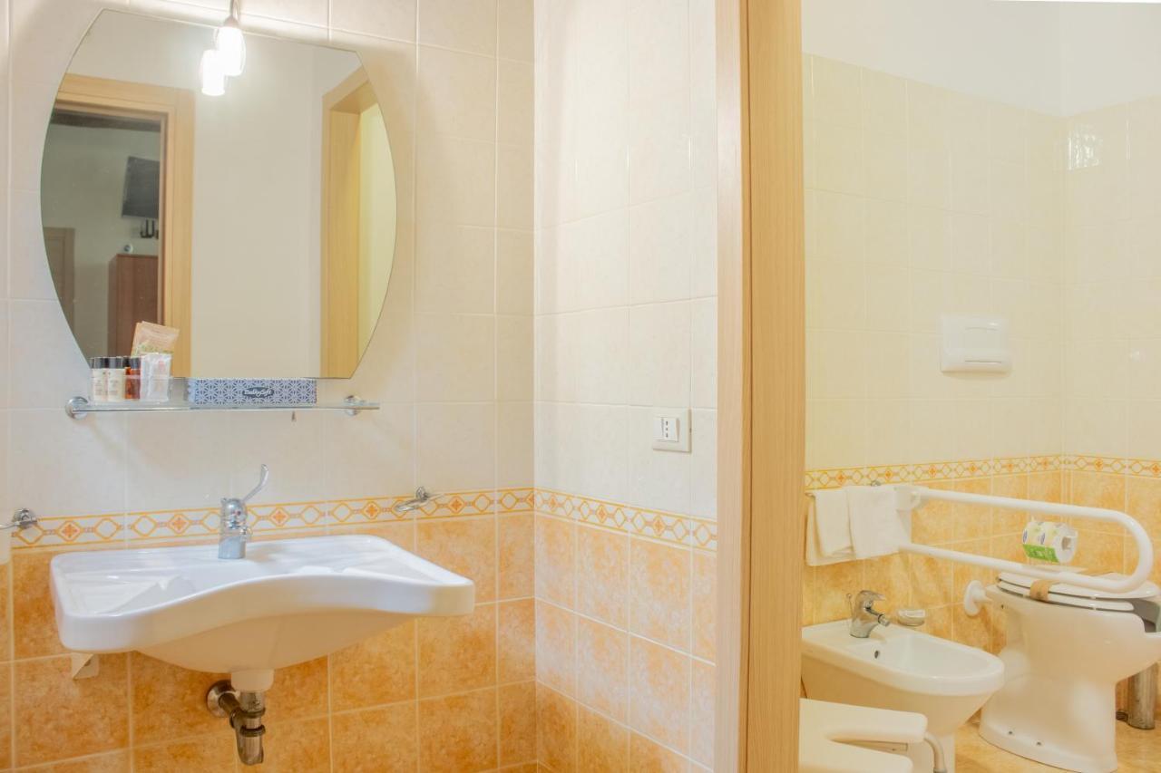 Porta Delle Botteghelle 3*